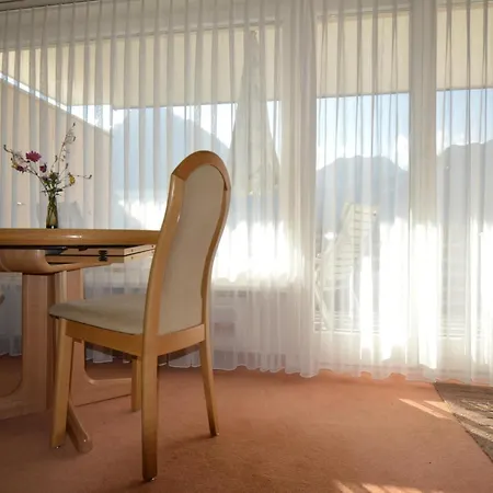 Gentiana C7 Apartamento *